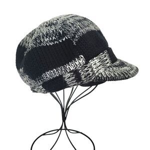 𝅺VINTAGE 90s  Women's Black & White Knit Newsboy Hat OSFM